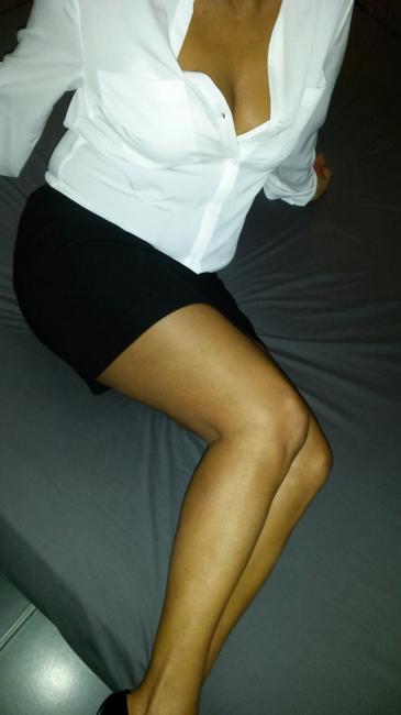 Douce massage de Mina